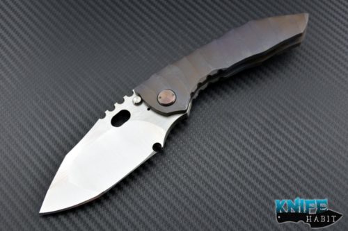 custom Dalibor Bergam Draco Complain integral knife, sculpted anodized handles, satin 3v blade steel compound grind