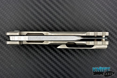 mid-tech ramón chaves j.b. stout megadalon 325, stonewashed titanium, s35vn blade steel