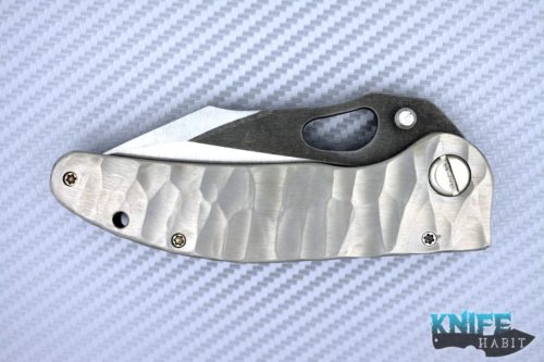 custom damjan eror small saurus knife, two-tone hollow grind, 3v blade steel, sculpted titanium handle