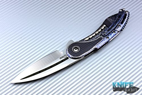 custom todd begg glimpse knife, one-off, hand customized cracked ice, blue titanium frame scallop texture, fluted bohler n690 satin blade