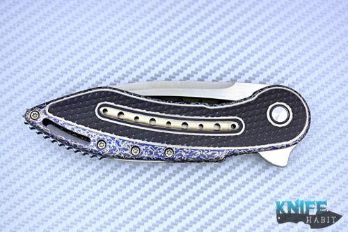 custom todd begg glimpse knife, one-off, hand customized cracked ice, blue titanium frame scallop texture, fluted bohler n690 satin blade