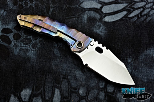 custom dalibor bergam draco integral knife, satin 3v blade steel, deep sculpted frame