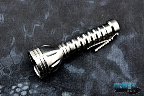 custom don mcgizmo makai flashlight, titanium, 6v, xml-2 led, 2x123 head, tec tritium