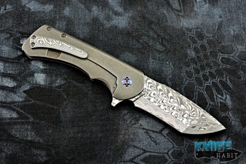 custom rick barret quantum knife, damasteel blade, anodized kryptek titanium